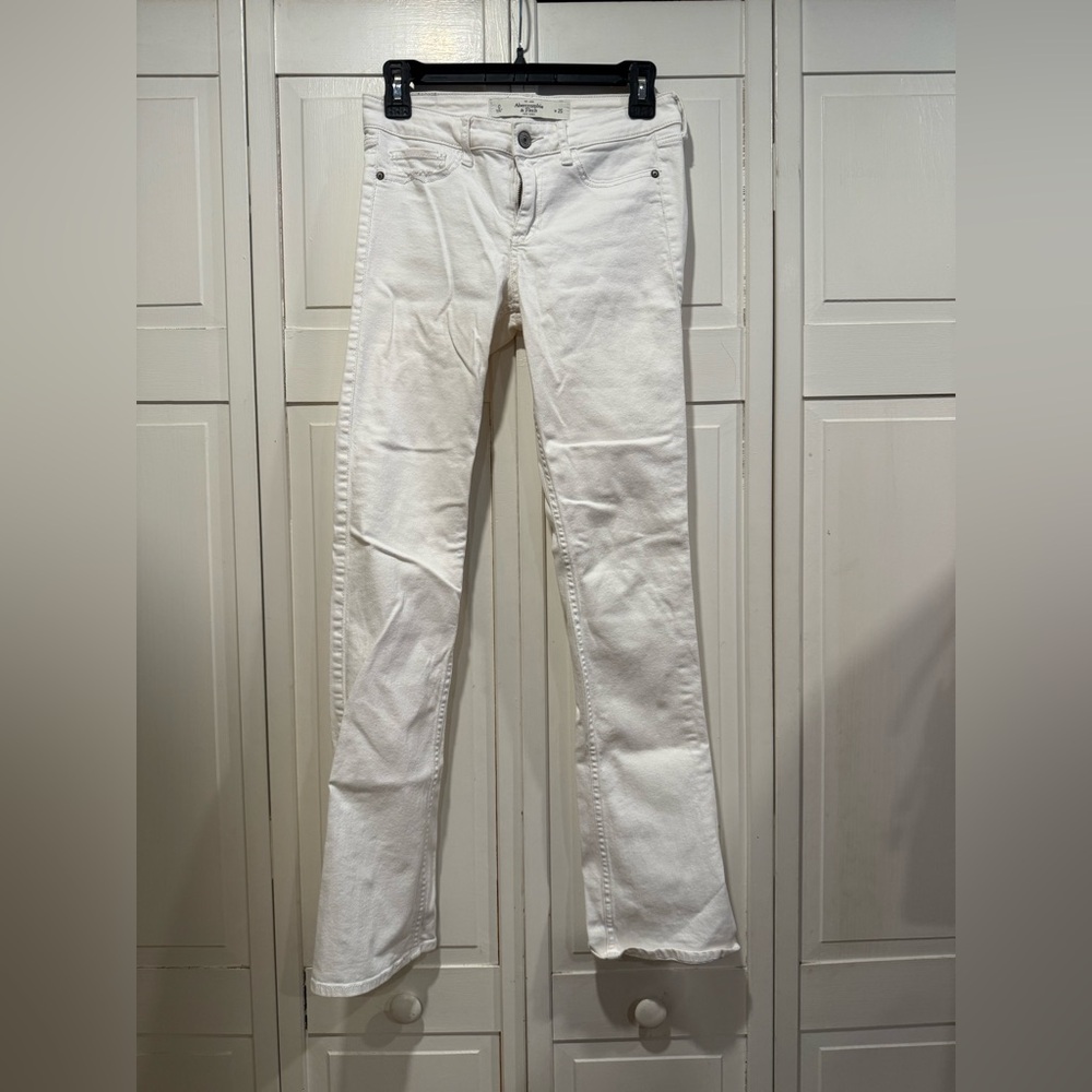 Abercrombie & Fitch White Women’s Boot Cut Jeans